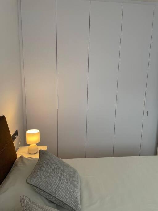 Estrenalo A Minutos De Bcn Apartamento Sant Feliu de Llobregat Exterior foto