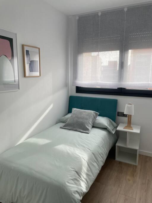 Estrenalo A Minutos De Bcn Apartamento Sant Feliu de Llobregat Exterior foto